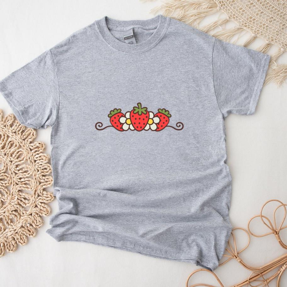 Strawberry And Daisiesdesign T-Shirt