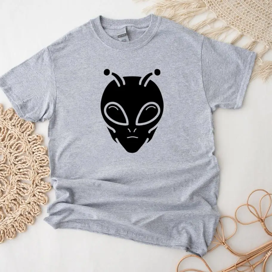 Unique Alien Face Graphic Design T-Shirt